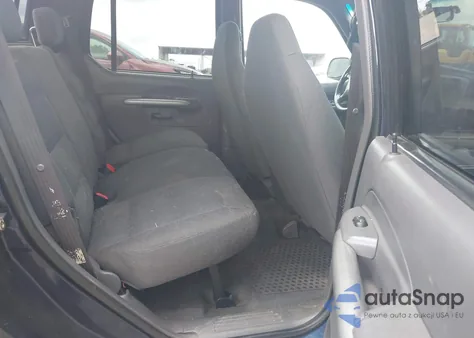 2002 Ford Explorer Sport Trac z USA, uszkodzony, nr VIN 1FMZU67E82UD38060